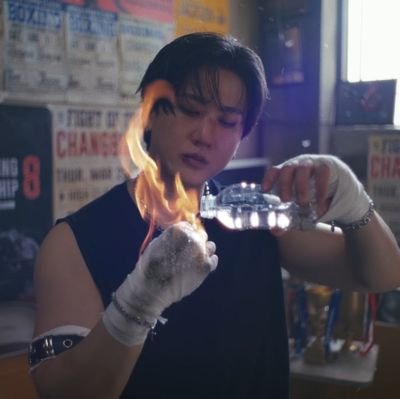 chollector's profile picture. ULTRA CHANGBIN💥main: @chodingstay changbin ağırlıklı ot8 cc
🕯️🕯️🕯️MAVİ yağmurluk seungmin🕯️🕯️🕯️