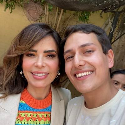Lvl.22|Gloria Trevi🎤|Taylor Swift🎶| Nunca dejes de hacer lo que te gusta, aunque te tachen de indecente y aunque hable mal de ti la gente