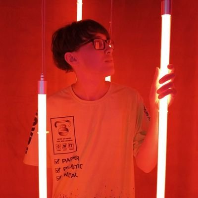 andrewaxu's profile picture. 