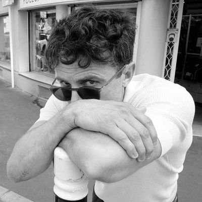 InkHexed's profile picture. Haunted by my own handwriting⚰️