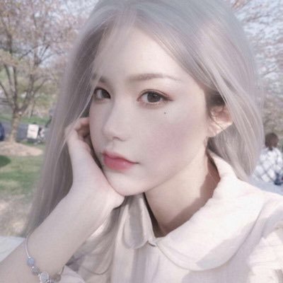 Hoi5K6H2Q9810O's profile picture. 一個人感覺孤獨寂寞 希望有喜歡我的寶寶能陪伴