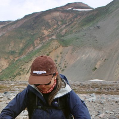Anthropologist exploring affect, active volcanoes and disaster risk in the Andes, Chile. PhD candidate @HCRInstitute University of Manchester.