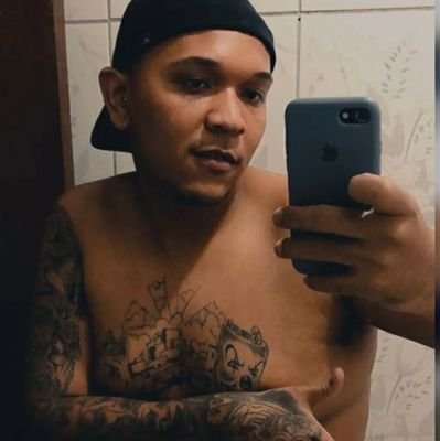 roberthy1533's profile picture. ID: 338223424

Não tento agradar a ninguém, prefiro continuar sendo eu!🏌‍♂️🧧🌟