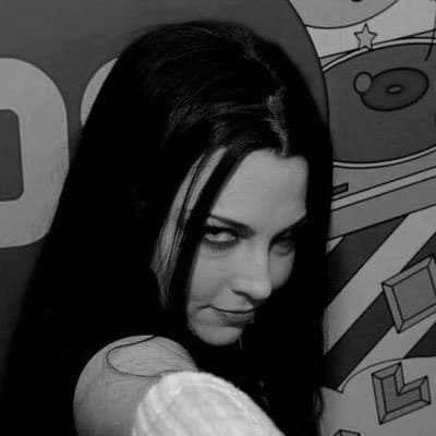 bjorksatanic_'s profile picture. Vôlei 🏐 
Biomed 4/8🧫