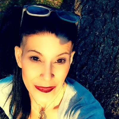Random madness 💋High strangeness ❤Anarchist t.
TAKING HIP HOP BACK ❤🤣✌
