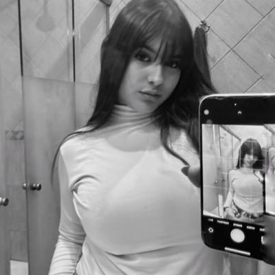 aishaasosa's profile picture. all’s fair in love and poetry