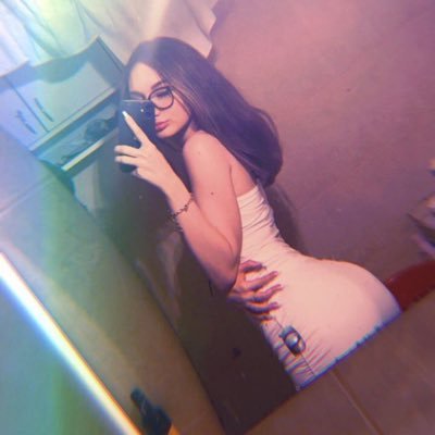 Sara_jay_12's profile picture. 