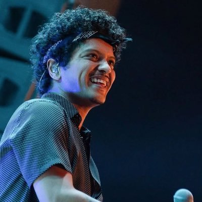 Sv1789426752333's profile picture. Hooligan4EVERRRRRRRRRRR ♥️♥️♥️😎😎😎.  "You’re Amazing, juste the way you are " -Bruno Mars