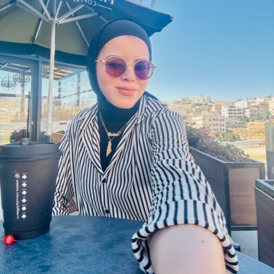 Your favorite pharmacist💊 أنا صنيعة أمّي، فإن رأيت منّي خيراً فادعوا لها بالرحمة والمغفِرة..