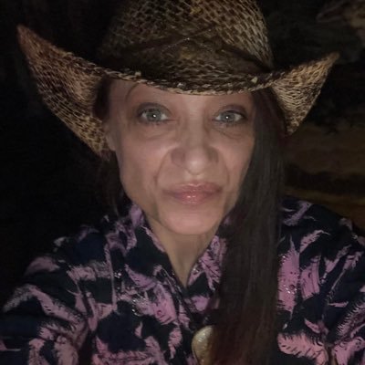 mdpussifer's profile picture. I’m an Okie looking to share dark and in appropriate memes with inappropriate minded people