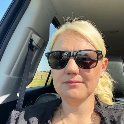 Jbronikowski83's profile picture. 