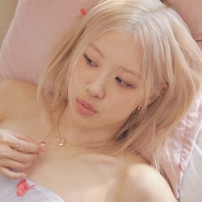 luna ୨ৎ seeing enpink Profile
