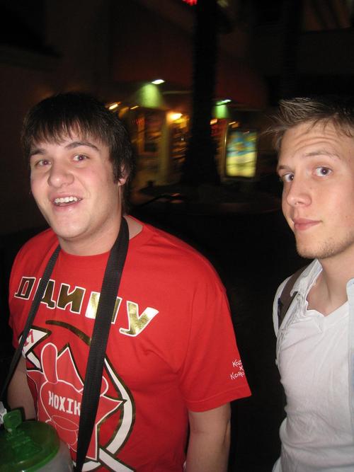 MarshallTuinier's profile picture. Nerd. Metalhead. 🍻🤘 Staff UX Engineer @google  Ex @linkedin @Zappos @goabstract. Tweets someone else's. 

https://t.co/foBwZ4PmOX…