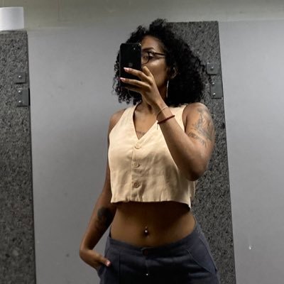 @whoislarav