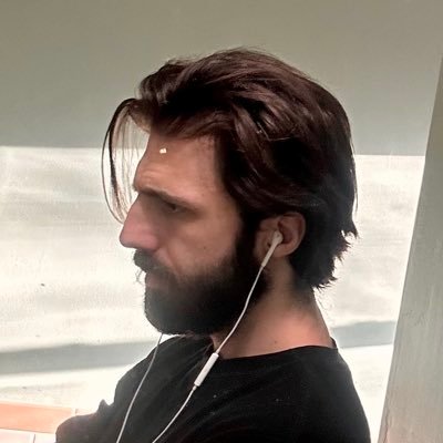 acbuonvicino's profile picture. mostly food/drink + music i like