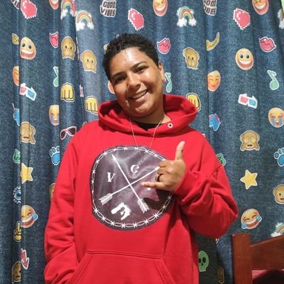 Lésbica desfem 🏳️🌈
insta: @taw.gon.fiuza_oficial
tkk: @tawanysombrio