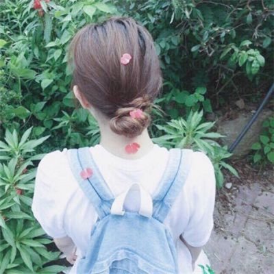 一個人感覺孤獨寂寞 希望有喜歡我的寶寶能陪伴
