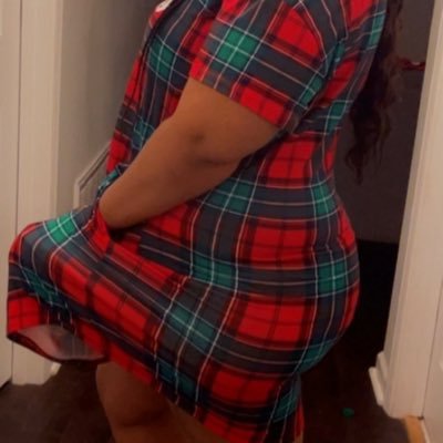 Im new here! Feeling the vibe! Stay tuned for something interesting and fetish fed!😘