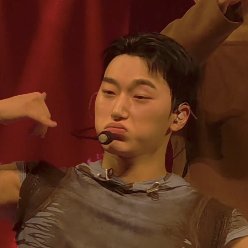 rxnbot's profile picture. ENG/한 
🌑🌒🌓🌔🌕
ATZ / 루시+
🌕🌖🌗🌘🌑
'00 /