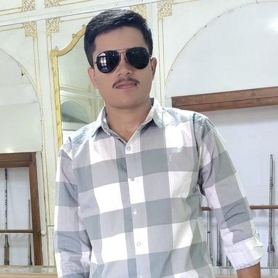 dhaswami2003's profile picture. Junior assistant