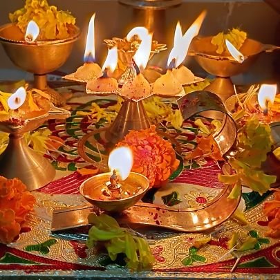 Its_radhika's profile picture. 🚩🚩
अपने हिस्से का दिया खुद ही जलाना होगा, अपना युद्ध स्वयं लडना होगा l 
 l l आत्मदीप : भव l l
।। श्री कृष्णं सदा सहायते।। 

l l श्री कृष्णार्पणमस्तु  l l🚩🚩