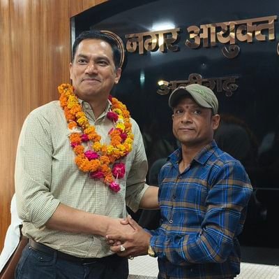 हिंदी दैनिक धारा न्यूज़ जिला संवाददाता अलीगढ़, राष्ट्रीय हिंदी दैनिक न्यूज़ हिंदुस्तान का प्रतीक अखबार, कलम की ताकत पत्रकार महा संगठन मंडल उपाध्यक्ष अलीगढ़।