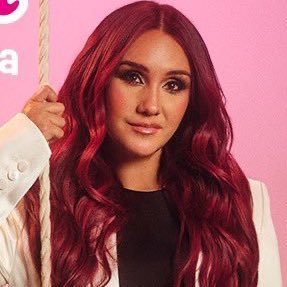📲 Sua melhor fonte de informações sobre a cantora, compositora e atriz, Dulce María no Brasil.