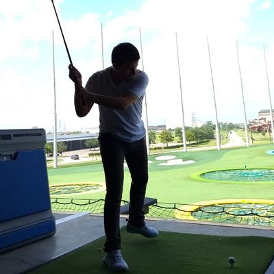 tono_cortes02's profile picture. Mi plan A es improvisar bien.