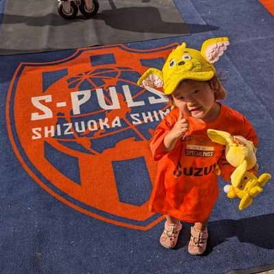 kachipulfam's profile picture. 🔰Ｘ初心者。主に🍊案件。推しは我が子(親バカ担)。
👦👧4兄弟
NEW:末っ子(0)／勝ちパル嬢(2)：パル愛・22＆98推し／姉(5)：3推し／兄(8)：33推し