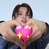 けいけい (@ziifa7phmo6970) 's Twitter Profile