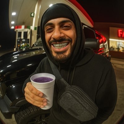 bustaphort's profile picture. 歩き回る … Real recognizes real … 🍉🔻