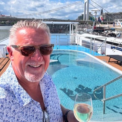 Nature lover. Grandpa to an amazing daughter, petroleum and gas engineer. an independent contractor.🇺🇸🇦🇺🏴🇳🇴