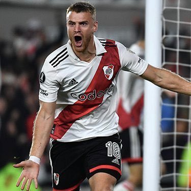 frkmzs's profile picture. A veces entro acá