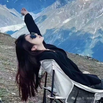 Rashmi51271899's profile picture. True freedom is to live for yourself.