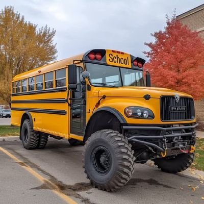 HeebTour's profile picture. you fit dey spend wisely make you no achieve any