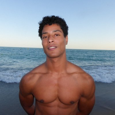 +18 only | collabs 📩 | amateur & cinematic sex encounters✨ | https://t.co/YZQMXMgQ9T | I can shoot you to