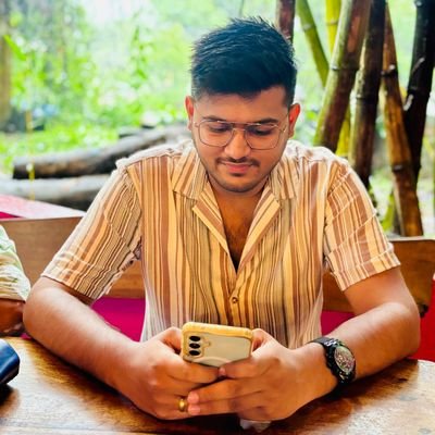 Curious | Kal pe sawal hai, jeena filhal hai 💫 | CA Finalist | Cooking 👨🏻🍳 | Cricket 🏏 | Spiritual 🧘🏻♂️