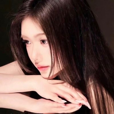 170 190粗腿bbw/不约不线下/永远喜欢年上🥹 想跟肌肉男dododo！纯绿闲聊🚪88/188 我要钱我要钱我要很多很多钱！
