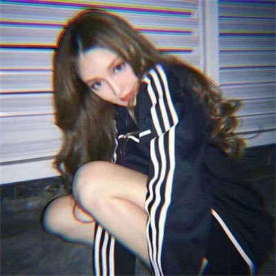 97R6qvd4rF7c2E's profile picture. 