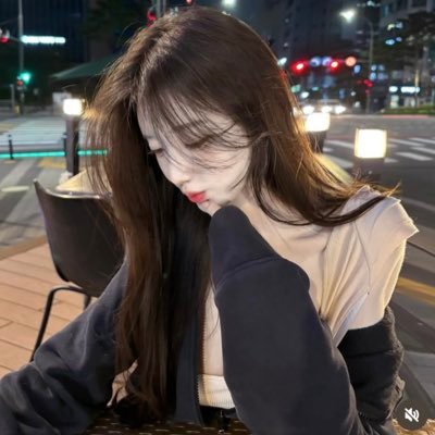 illumination_3_'s profile picture. ルミネはあまり行きません...┊︎大学生┊︎クレカ┊︎ポイ活┊︎投資初心者┊︎旅行✈️┊︎ホテル🏨