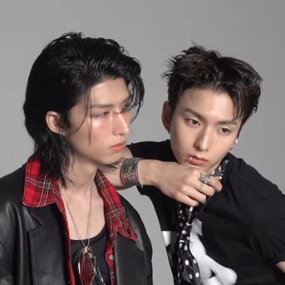 — for xdinary heroes’ resident fox & bunny duo. your dose of ode & junhan content to celebrate their friendship!
