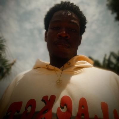 Divine2464's profile picture. Isaiah 60:22 ||it will happen 🔞||