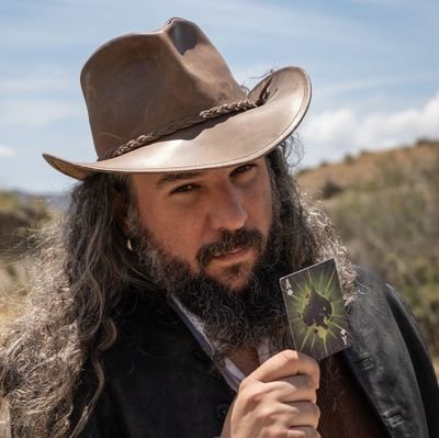 DirCom at Devir's Group 🔥💙•
Board game designer of Ace of Spades ♠️ •
The pleasure is to play 🃏