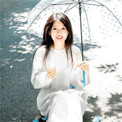 zn9893uhg8K2Vv's profile picture. 