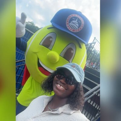 yeblo's profile picture. 1 Cor 2:9 ❤️❤️❤️| Jer 29:11🙏🏾| I walk by Faith| I build . I break . I rebuild