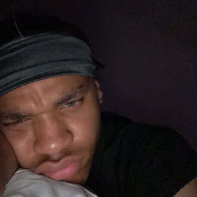 roonaraya's profile picture. 