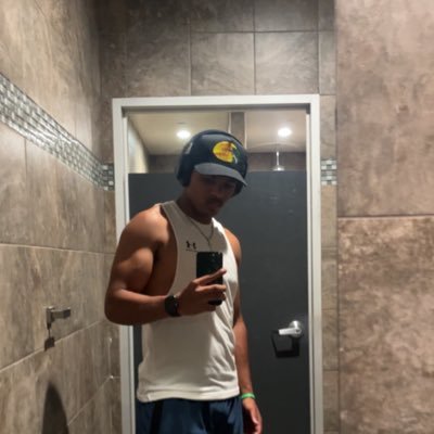 CheerioChiv's profile picture. SC: xaomang  TikTok: v1.charles  IG: cpickett_