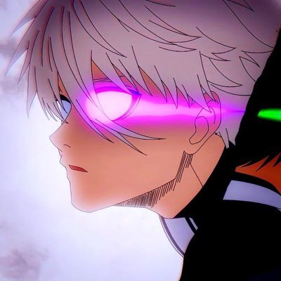 SixVeaux's profile picture. 👀