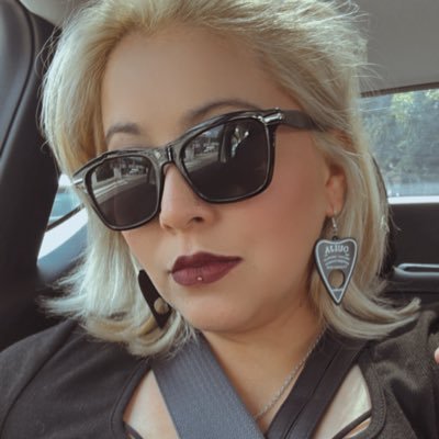 Blackwidow_joha's profile picture. I'm not here to please you ... I'm here to control you.
If you have come here it is because you know what your place is: 👣under my feet.
Obey or ignore me.