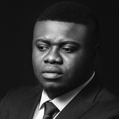 symphocarter's profile picture. Chrétien, auditeur et entrepreneur .
Politique à des heures perdues.
Livres , football , film et Motivation.